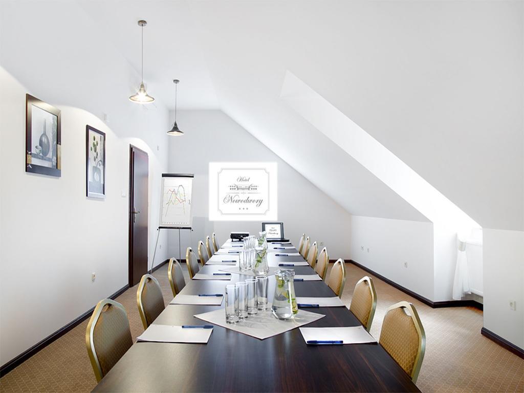 Hotel Nowodwory Чехановец Екстериор снимка