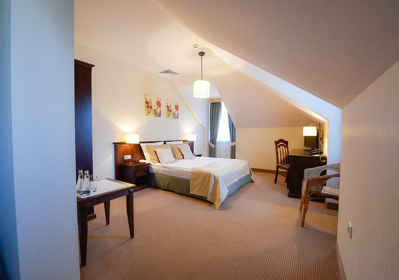 Hotel Nowodwory Чехановец Екстериор снимка