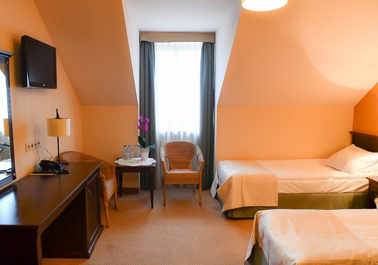 Hotel Nowodwory Чехановец Екстериор снимка