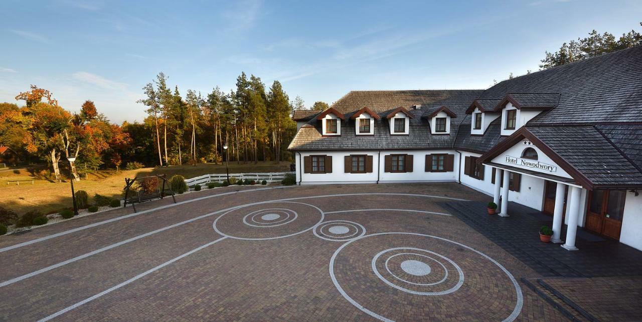 Hotel Nowodwory Чехановец Екстериор снимка