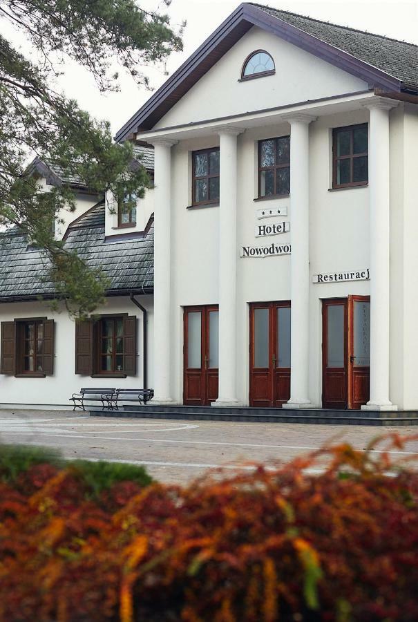 Hotel Nowodwory Чехановец Екстериор снимка